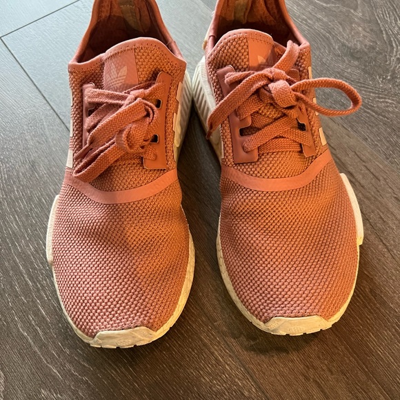 Rare Original Salmon Pink NMDs (2016) - Picture 4 of 9